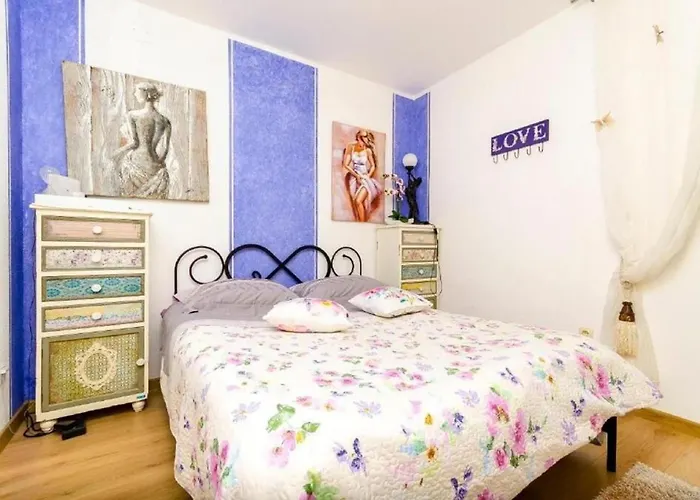 Nives Апартаменти