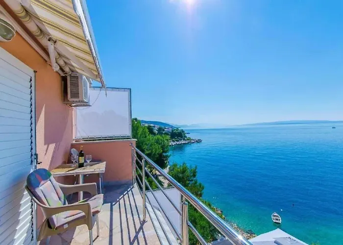 Апартаменти Nives